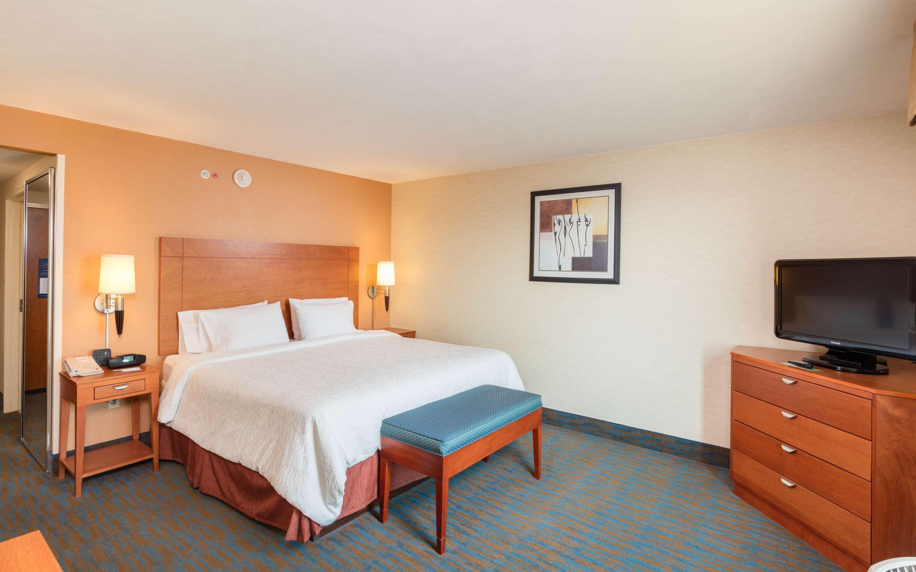 מלון Hampton By Hilton Queretaro Tecnologico מראה חיצוני תמונה