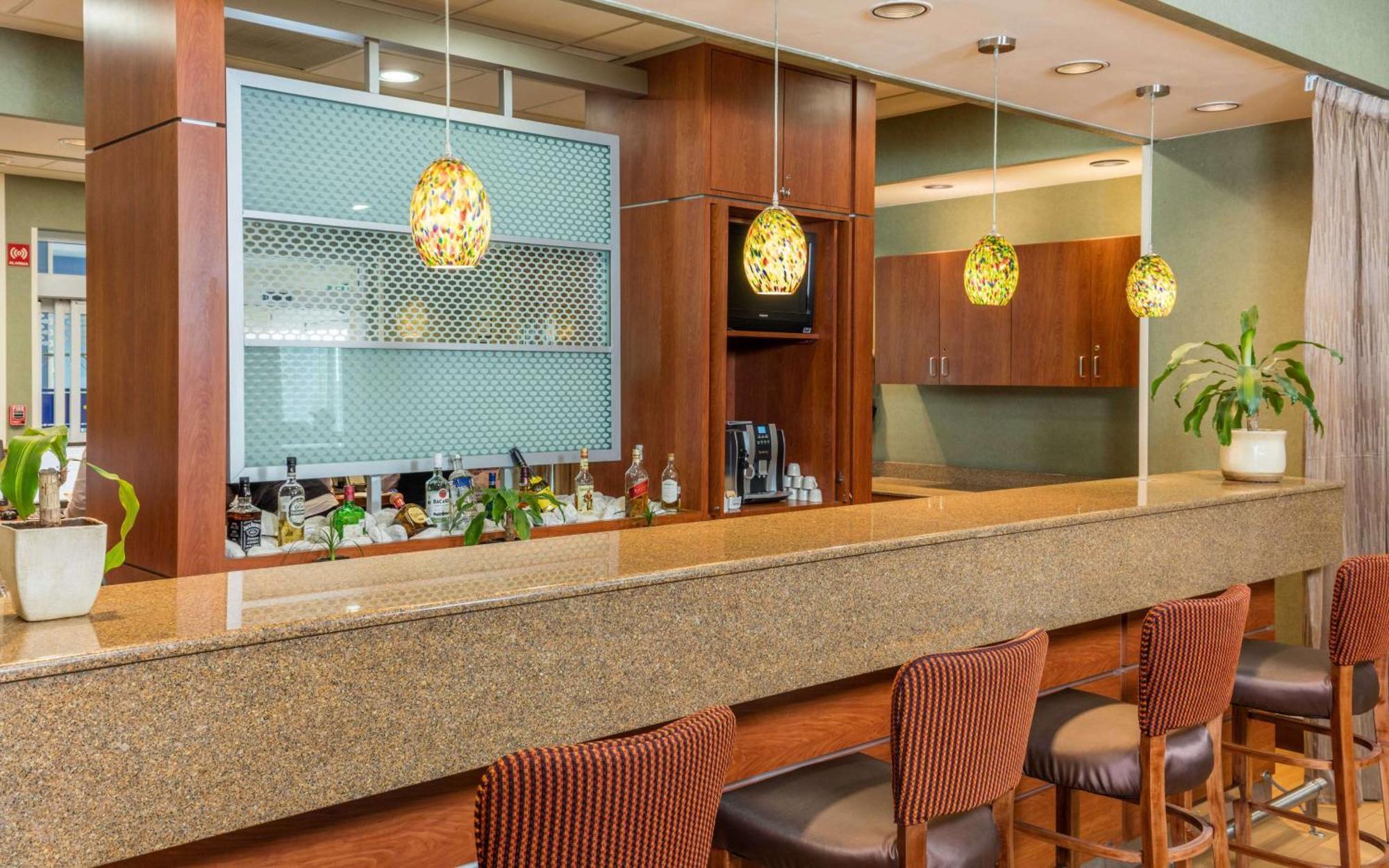 מלון Hampton By Hilton Queretaro Tecnologico מראה חיצוני תמונה