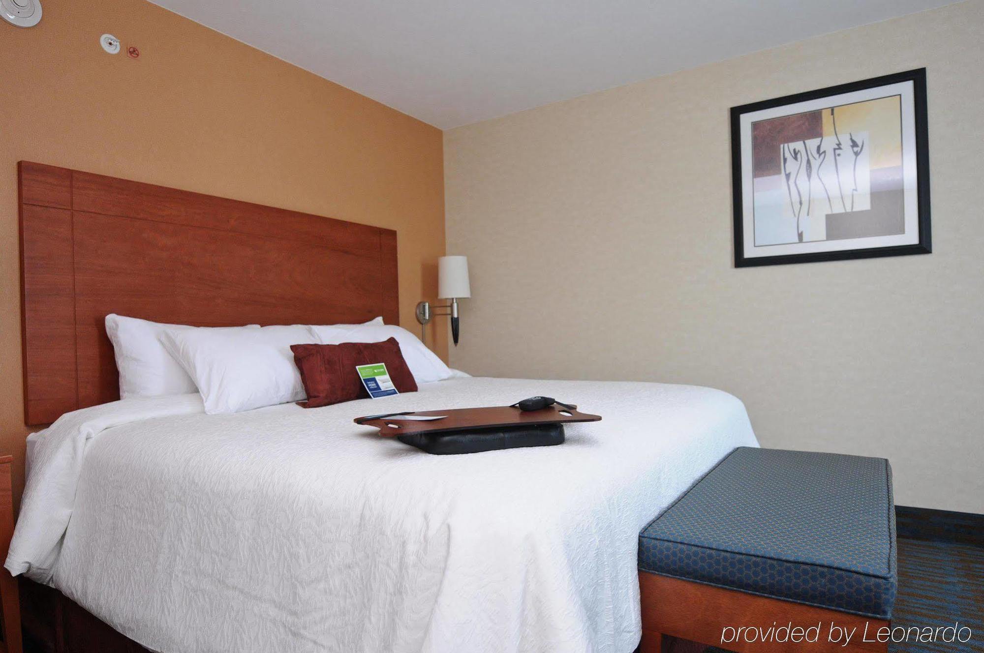 מלון Hampton By Hilton Queretaro Tecnologico חדר תמונה